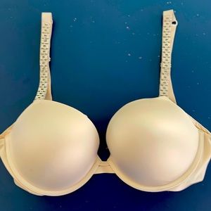 Victoria’s Secret Bra